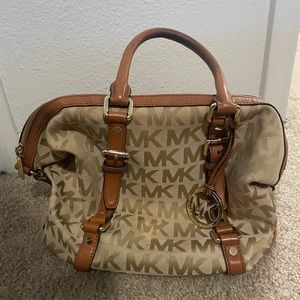 Michael Kors purse